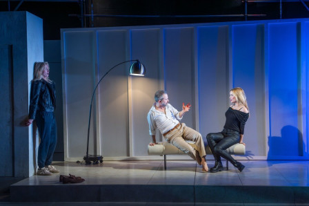 Review: APEX PREDATOR at Hampstead Theatre