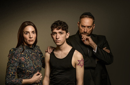 Review: FAYGELE at Marylebone Theatre