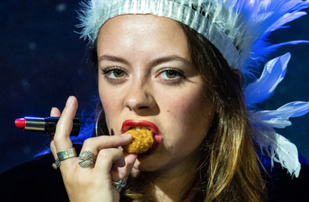 Review: IN LIPSTICK at The Pleasance Theatre