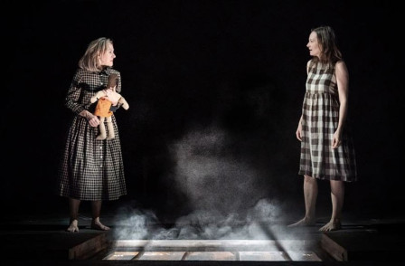 Review: MY BRILLIANT FRIEND at The Olivier Theatre, National Theatre