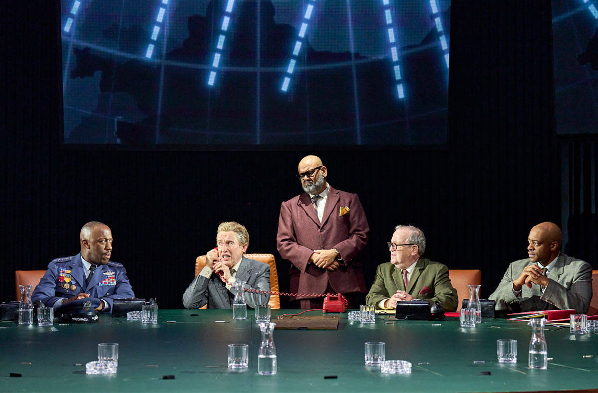 Dr.Strangelove, Giles Terera (Turgidson) Steve Coogan (President Muffley), Tony Jayawardena (Bakov), Mark Hadfield (Faceman) Oliver Alvin-Wilson (Jefferson) photo by Manuel Harlan.