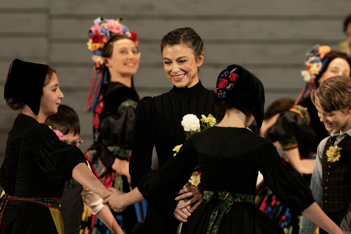 Corinne Winters as Jenůfa in Claus Guth's production of Janáček's Jenůfa, The Royal Opera ©2025 Camilla Greenwell