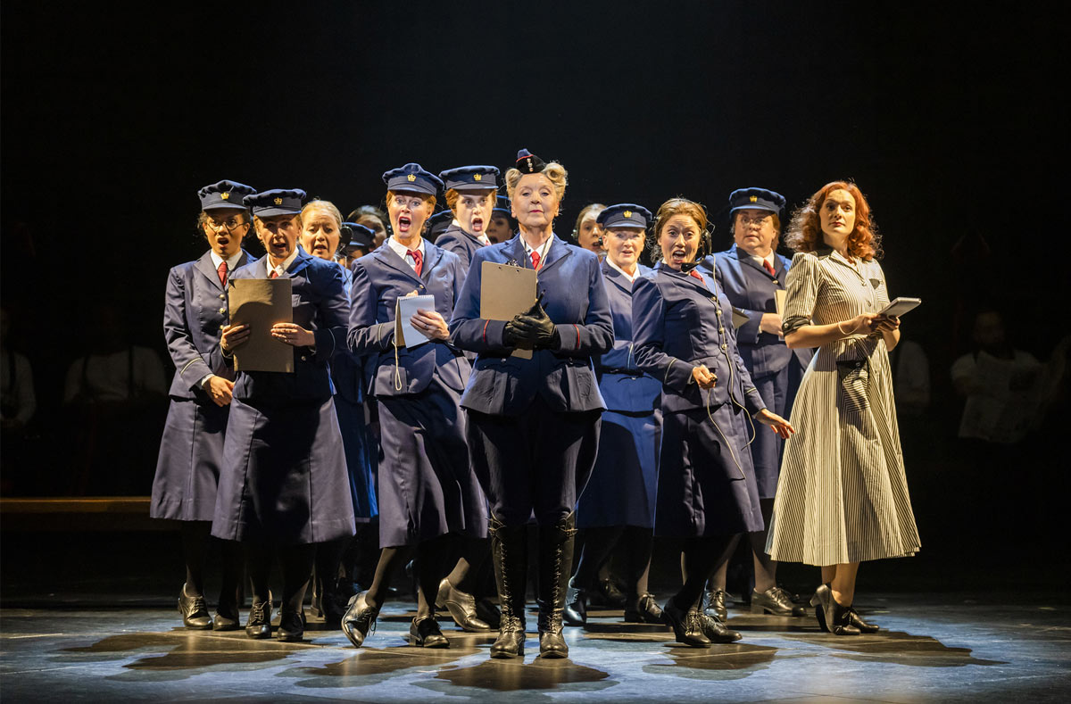 A scene from Yeoman Of The Guard by Gilbert &amp; Sullivan @ Coliseum. Directed by Jo Davies. Conductor, Chris Hopkins. ©Tristram Kenton